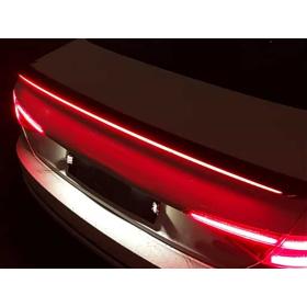 Audi A4 2016-2019 Led Spoiler Piano Black (Parlak Siyah)