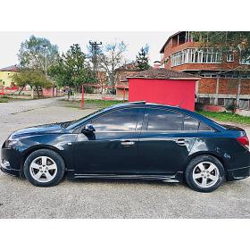 Chevrolet Cruze Yan Marşpiyel