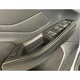 Ford Focus 2019+ Kapı Kolçak Kaplama - Titanyum Siyah