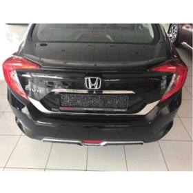 Honda Civic Fc5 2016-2020 Bagaj Kapağı Plaka Çerçevesi 2 Parça
