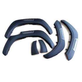 Toyota Hilux Revo 2016-2019 İçin 2021 Rocco / Invincible Dodik