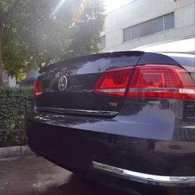 Volkswagen Passat B7 Spoiler Parlak Siyah