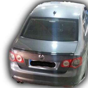 Volkswagen Jetta Mk5 Spoiler Boyalı