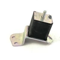 R18 R25 Espace 1-I Sol Motor Takozu Kulağı 7704000769 -Sasıc