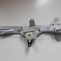 Kadjar Sol Ön Cam Krikosu (2013-2022) 807217052R -Renault Mais