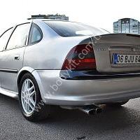 Opel Vectra B Uyumlu Yedek Parça GT Işıklı Spoiler