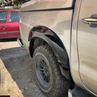 Toyota Hılux Uyumlu Yedek Parça Çamurluk Ağzı Dodik Takımı
