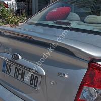 Kia Cerato Uyumlu Yedek Parça Işıklı Spoiler