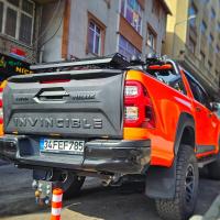 Toyota Hilux 2015+ Bagaj Kapağı Kaplaması
