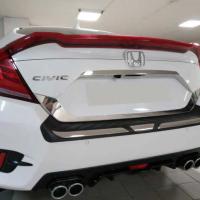 Honda Civic Fc5 2016-2020 Bagaj Kapağı Plaka Çerçevesi 2 Parça
