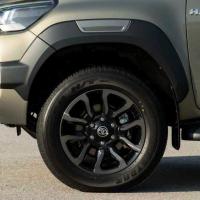 Toyota Hilux Revo 2016-2019 İçin 2021 Rocco / Invincible Dodik